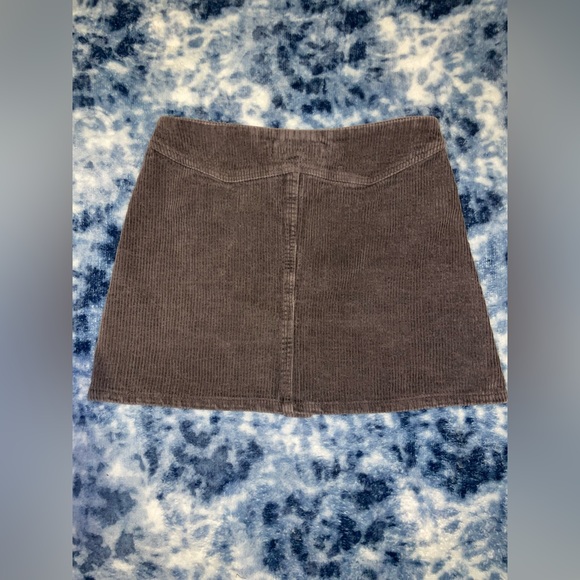 GUG Corduroy skirt size small - Picture 5 of 11